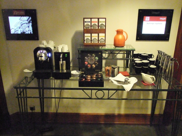 Imagen de los interiores del Hotel Dorint An Den Westfalenhallen Dortmund. Foto 14