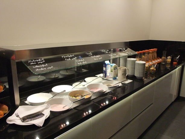 Imagen del bar/restaurante del Hotel Dorint An Den Westfalenhallen Dortmund. Foto 5