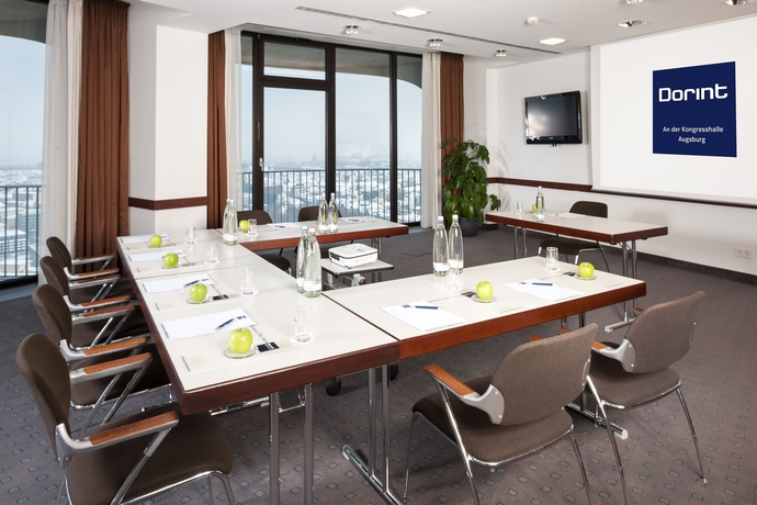 Imagen de los interiores del Hotel Dorint An der Kongresshalle. Foto 13