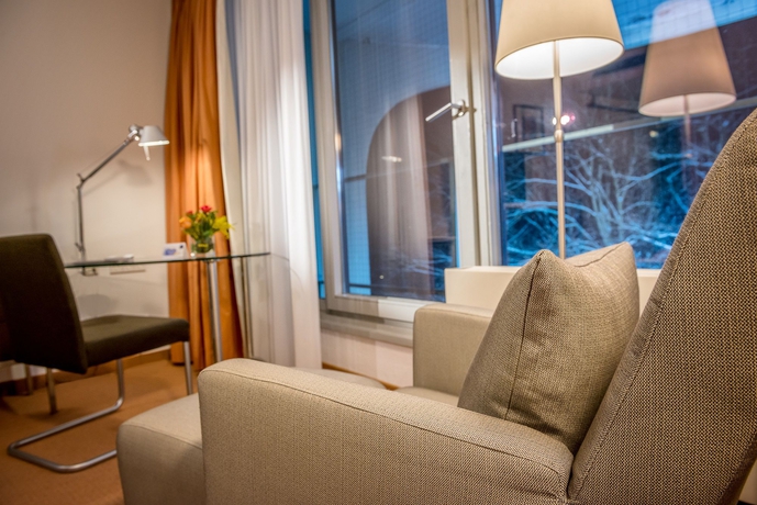 Imagen de los interiores del Hotel Dorint An der Kongresshalle. Foto 14