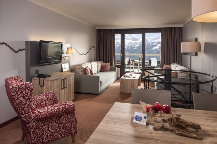 Imagen de la habitación del Hotel Dorint Blüemlisalp Beatenberg/Interlaken. Foto 9