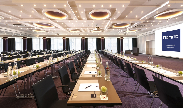 Imagen de los interiores del Hotel Dorint Kongresshotel Mannheim. Foto 14