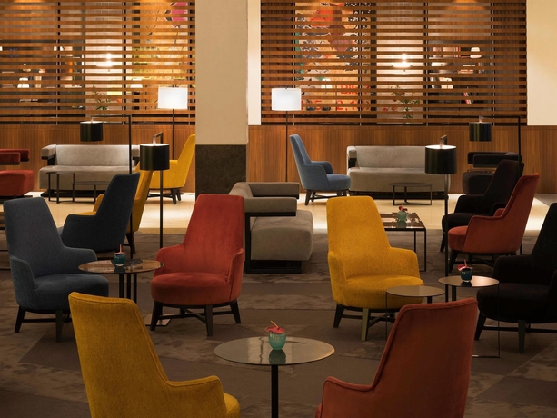 Imagen del bar/restaurante del Hotel Dorint Kurfürstendamm Berlin. Foto 5