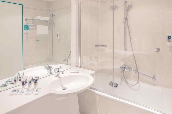 Imagen de la habitación del Hotel Dorint Leipzig. Foto 12