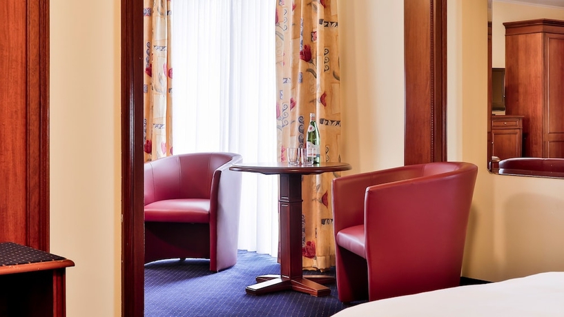 Imagen de la habitación del Hotel Dorint Marc Aurel Resort Bad Goegging. Foto 7