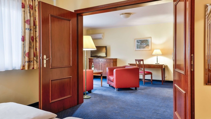 Imagen de la habitación del Hotel Dorint Marc Aurel Resort Bad Goegging. Foto 8