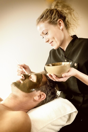 Imagen de la piscina del Hotel Dorint Parkhotel Bad Neuenahr. Foto 15