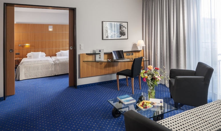 Imagen de la habitación del Hotel Dorint Potsdam. Foto 7