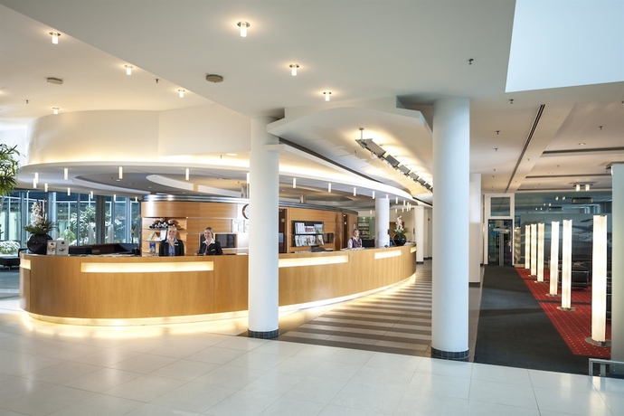 Imagen de los interiores del Hotel Dorint Potsdam. Foto 19