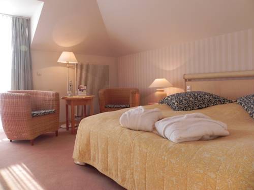 Imagen de la habitación del Hotel Dorint Strandresort & Spa Ostseebad Wustrow. Foto 3
