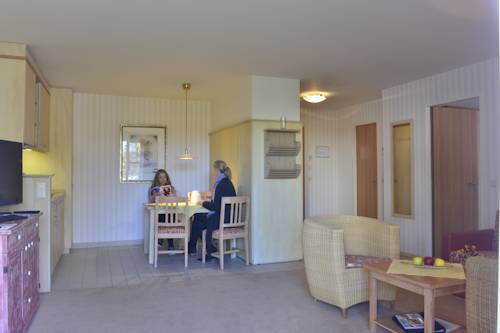 Imagen de la habitación del Hotel Dorint Strandresort & Spa Ostseebad Wustrow. Foto 4