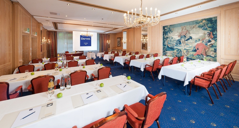 Imagen de los interiores del Hotel Dorint Venusberg Bonn. Foto 13