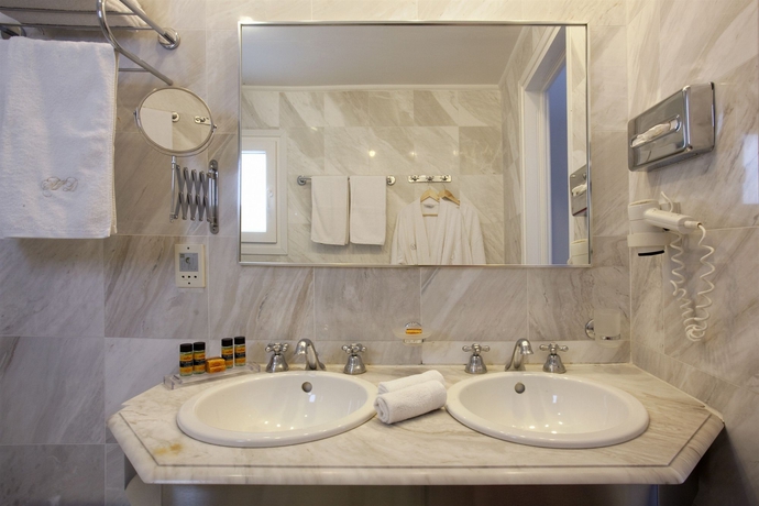 Imagen de la habitación del Hotel Dorion, Agios Ioannis Diakoftis. Foto 4