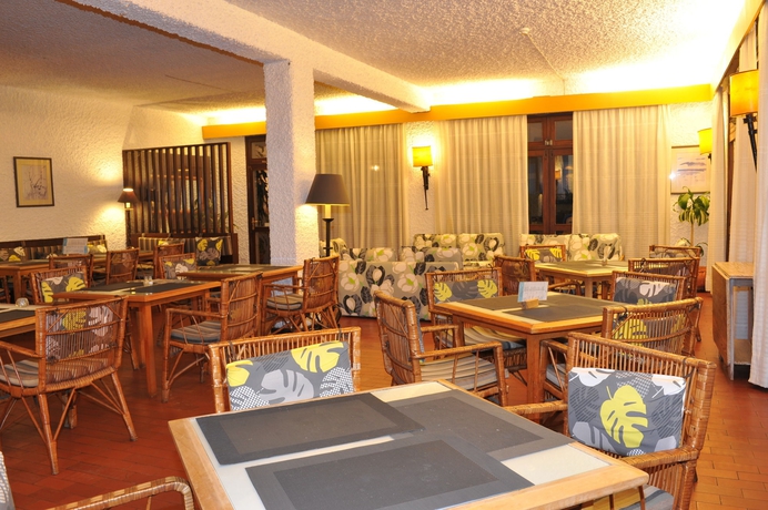 Imagen del bar/restaurante del Hotel Dorisol Estrelicia. Foto 2