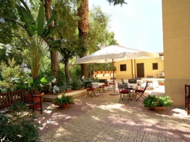 Imagen general del Hotel D'orleans. Foto 5