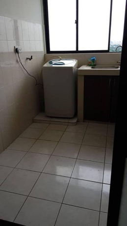 Imagen de los interiores del Hotel Dorm Melati Pak Abu - Hostel. Foto 18