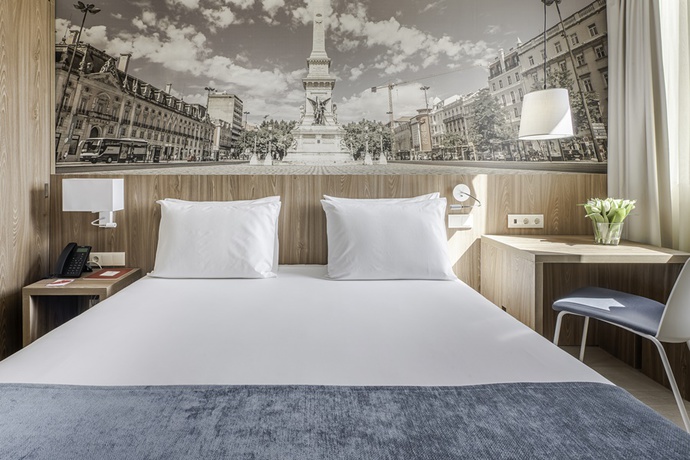 Imagen de la habitación del Hotel Dorma Saldanha. Foto 7