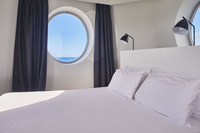 Imagen de la habitación del Hotel Dorma Sardinero. Foto 14