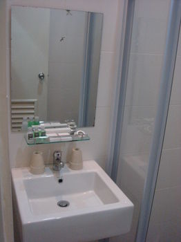 Imagen de la habitación del Hotel Dormani Kuching. Foto 9