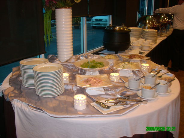 Imagen del bar/restaurante del Hotel Dormani Kuching. Foto 4