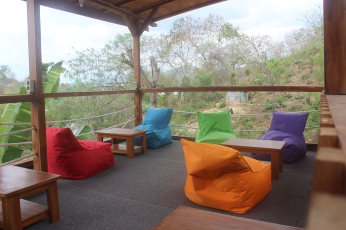 Imagen de los exteriores del Hotel Dorme Tree. Foto 15
