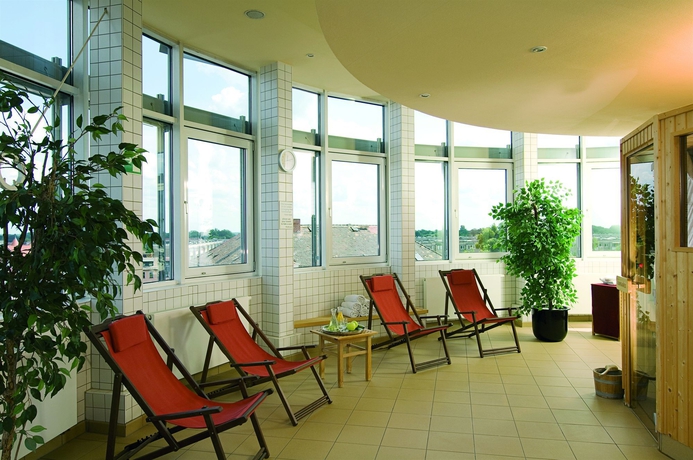 Imagen de la piscina del Hotel Dormero Dessau-rosslau. Foto 16