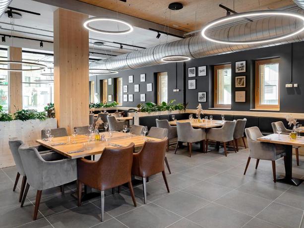 Imagen del bar/restaurante del Hotel Dormero HoHo Wien. Foto 2