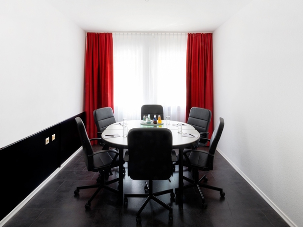 Imagen de los interiores del Hotel Dormero Passau. Foto 16