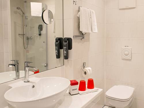 Imagen de la habitación del Hotel Dormero Plauen. Foto 8