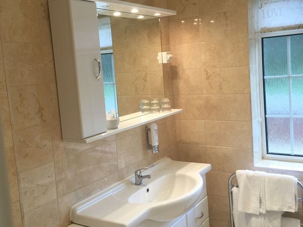 Imagen de la habitación del Hotel Dormy House. Foto 15