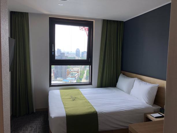 Imagen de la habitación del Hotel Dormy Inn EXPRESS SEOUL Insadong. Foto 10