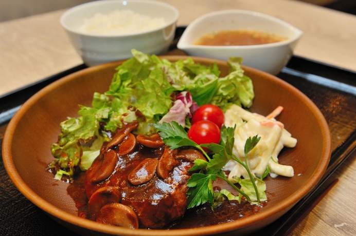 Imagen del bar/restaurante del Hotel Dormy Inn Express Sendai Hirosedori Hot Spring. Foto 8