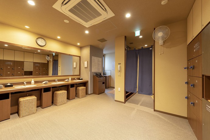 Imagen de la piscina del Hotel Dormy Inn Fukui Natural Hot Springs. Foto 20