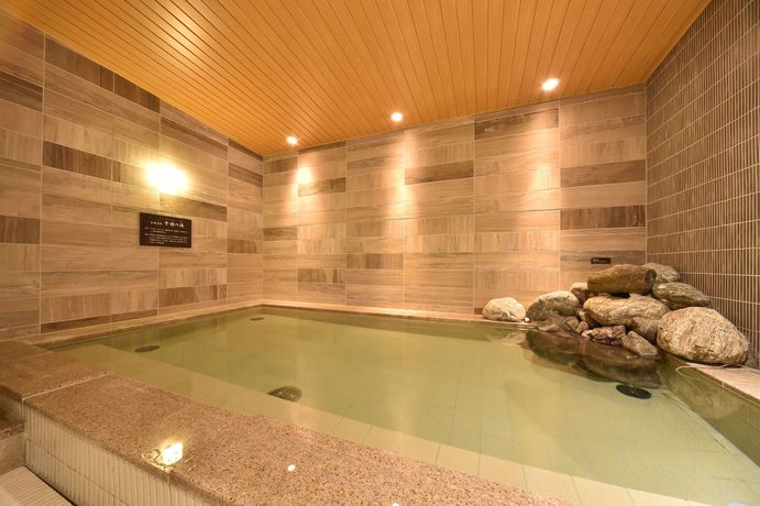 Imagen de la piscina del Hotel Dormy Inn Higashimuroran Natural Hot Spring. Foto 18