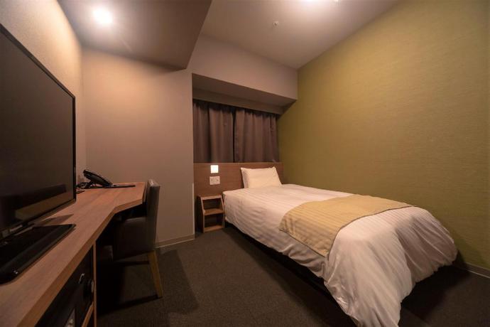 Imagen de la habitación del Hotel Dormy Inn Osaka Natural Hot Springs (Tanimachi). Foto 6