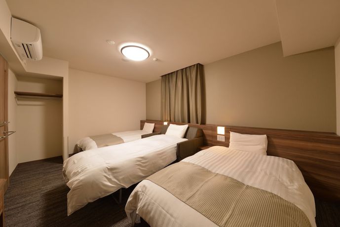 Imagen de la habitación del Hotel Dormy Inn Takamatsuchuokoenmae Natural Hot Spring. Foto 2
