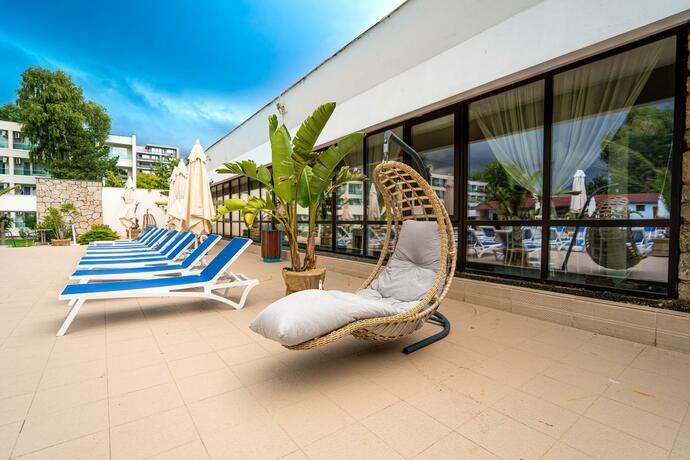 Imagen general del Hotel Dorna, MAMAIA. Foto 30