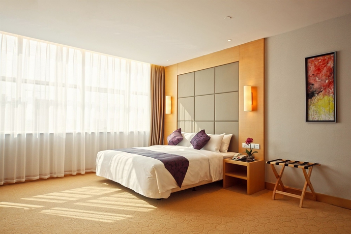 Imagen de la habitación del Hotel Dorsett Wuhan. Foto 9