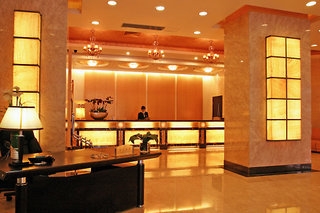 Imagen de los interiores del Hotel Dorure International. Foto 10