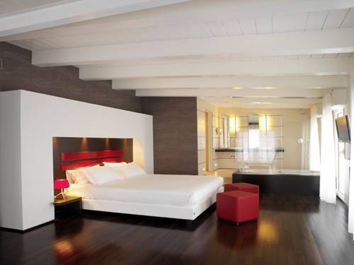 Imagen de la habitación del Hotel Dory and Suite. Foto 16