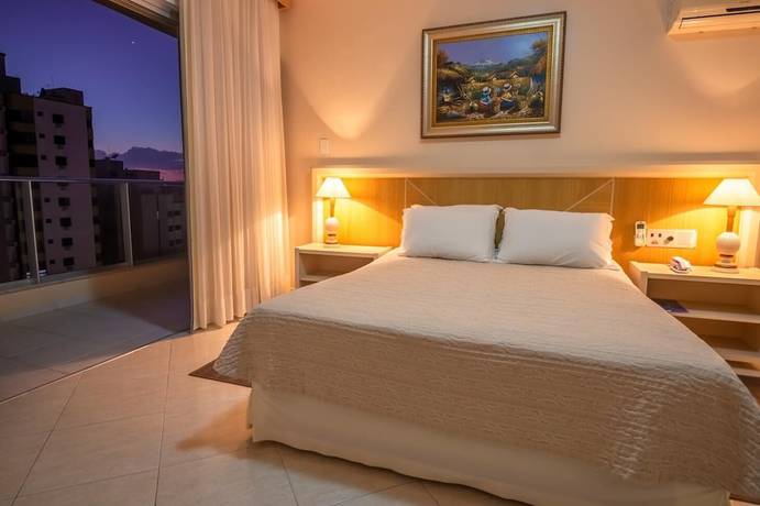 Imagen de la habitación del Hotel Dos A&ccedil;ores. Foto 5