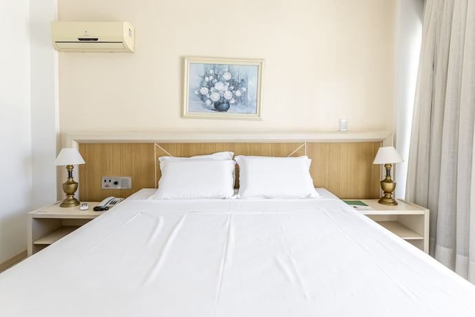 Imagen de la habitación del Hotel Dos A&ccedil;ores. Foto 8