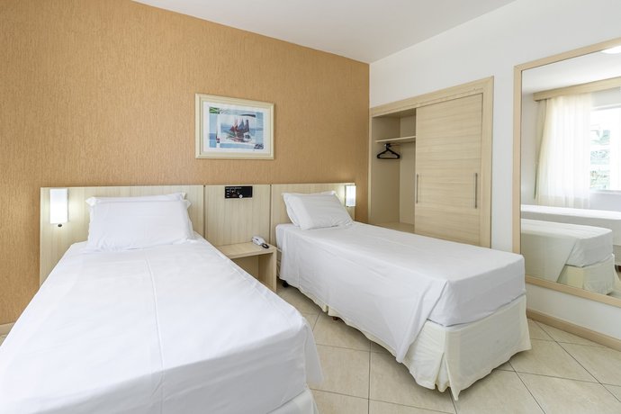 Imagen de la habitación del Hotel Dos A&ccedil;ores. Foto 15