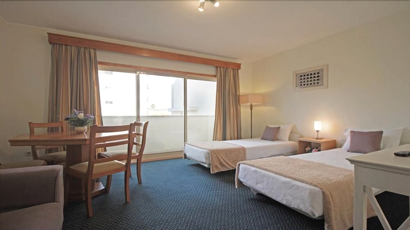 Imagen de la habitación del Hotel Dos Loios. Foto 16