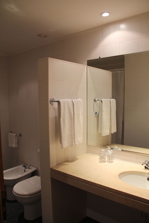 Imagen de la habitación del Hotel Dos Loios. Foto 17