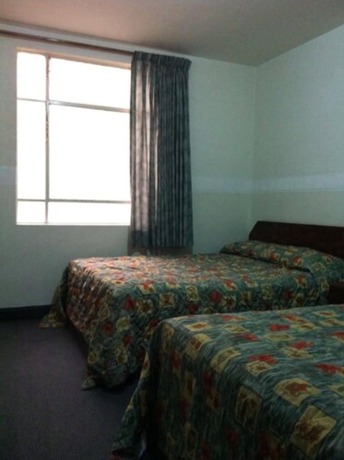 Imagen general del Hotel Dos Naciones. Foto 11