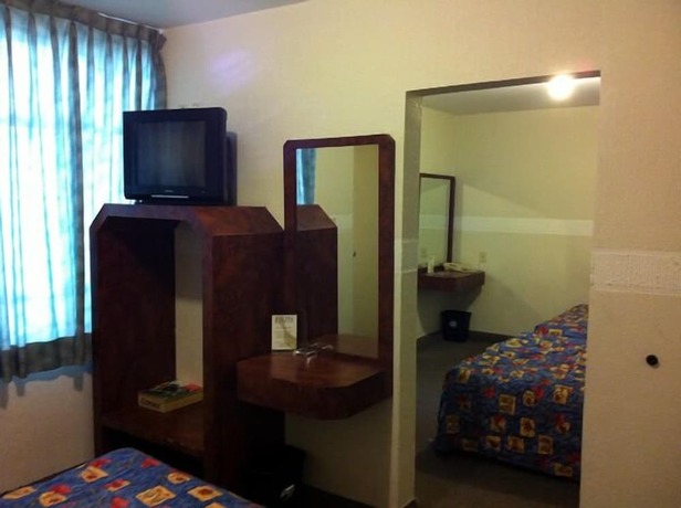 Imagen general del Hotel Dos Naciones. Foto 15
