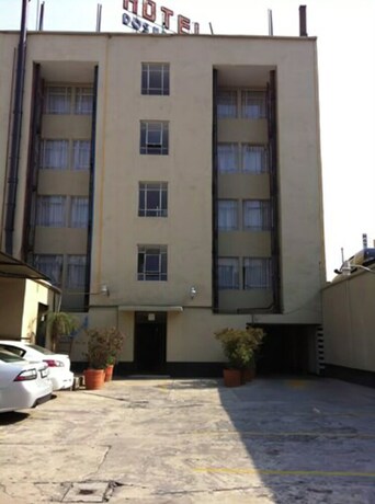 Imagen general del Hotel Dos Naciones. Foto 2