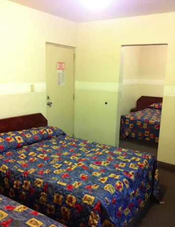Imagen de la habitación del Hotel Dos Naciones. Foto 22