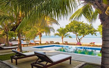 Imagen general del Hotel Dos Palmas Island Resort and Spa. Foto 8